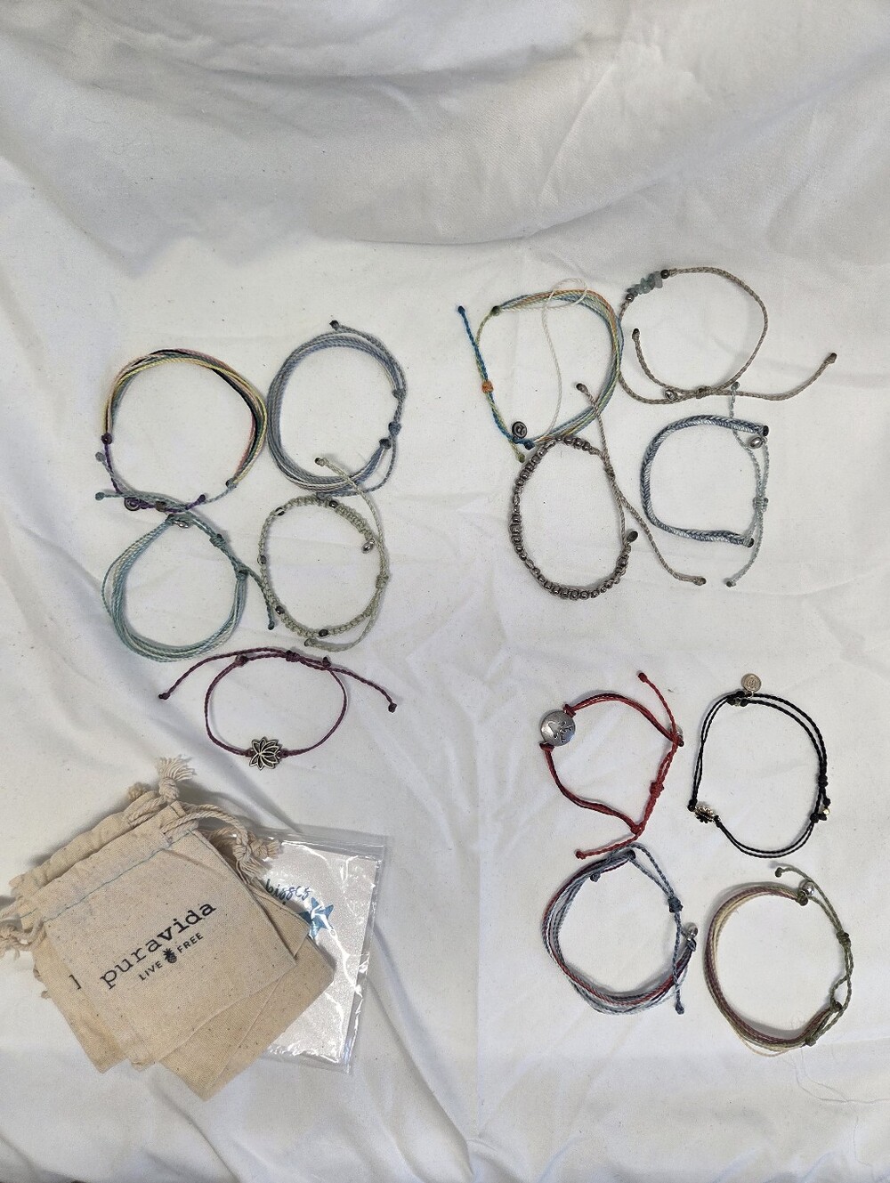 Bracelets - Picture 6 of 6